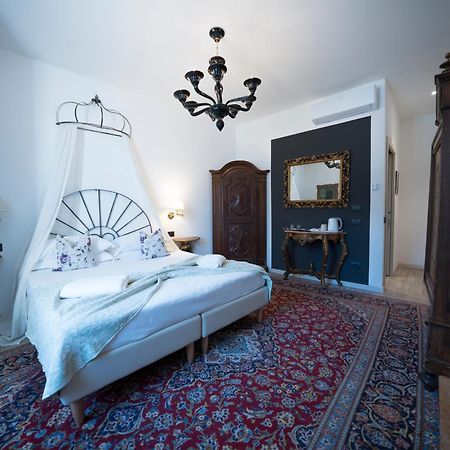 B&B La Loggia Del Castello Trento Exterior photo